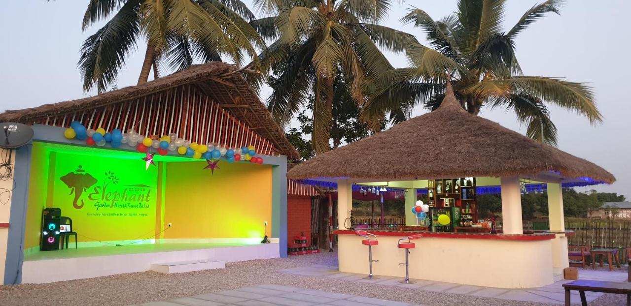Elephant Garden Hotel And Resort Pvt Ltd Kanchanpur Exterior photo