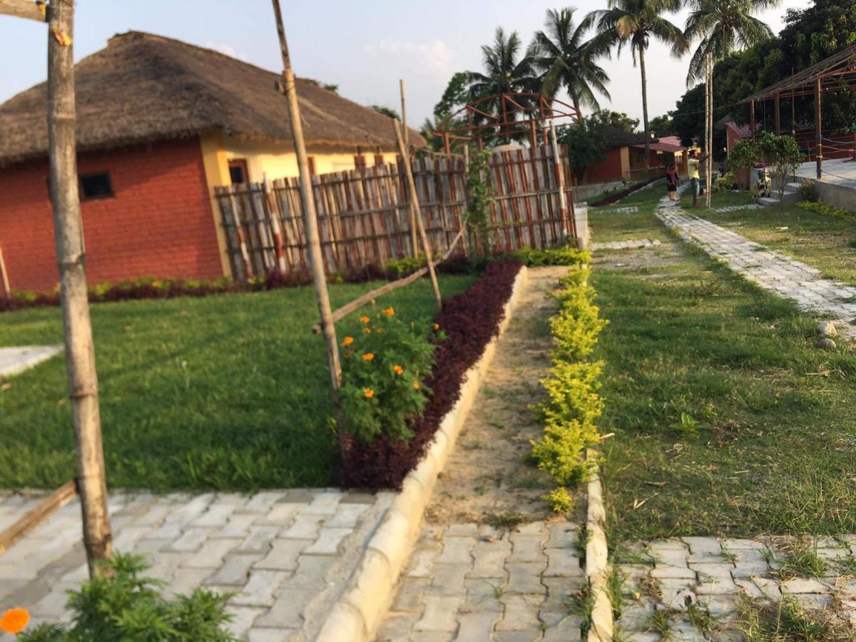 Elephant Garden Hotel And Resort Pvt Ltd Kanchanpur Exterior photo